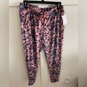 Jessica Simpson soft cuffed pajama pant size petite/Medium Pink,blue,purple